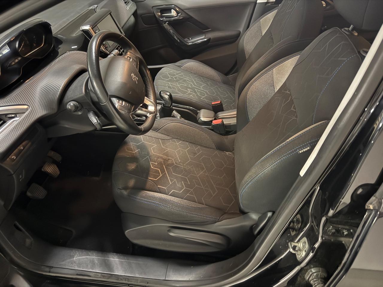 Peugeot 2008 PureTech 82 S&S Allure