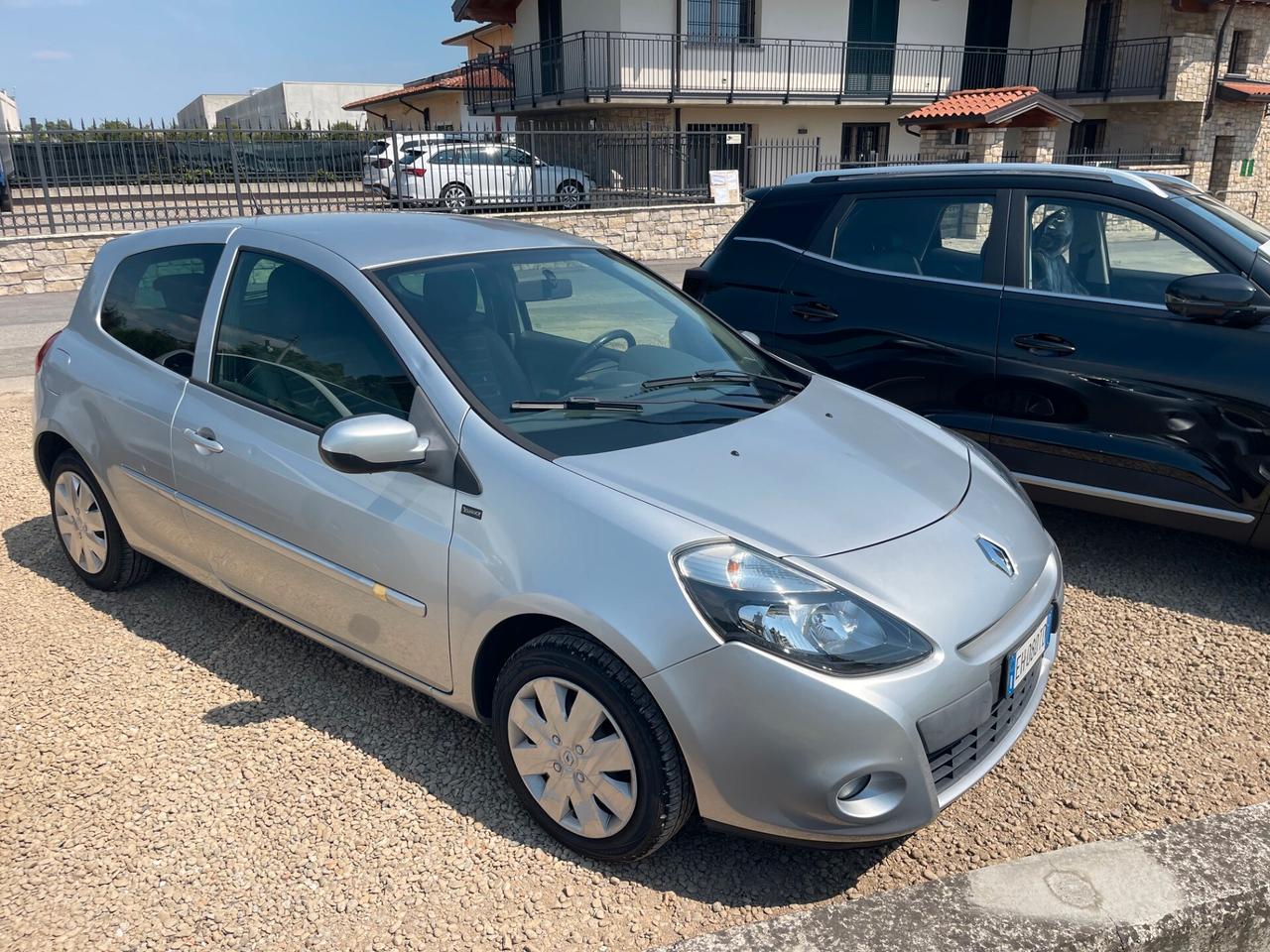 Renault Clio 1.2 16V 3 porte Dynamique ok NEO