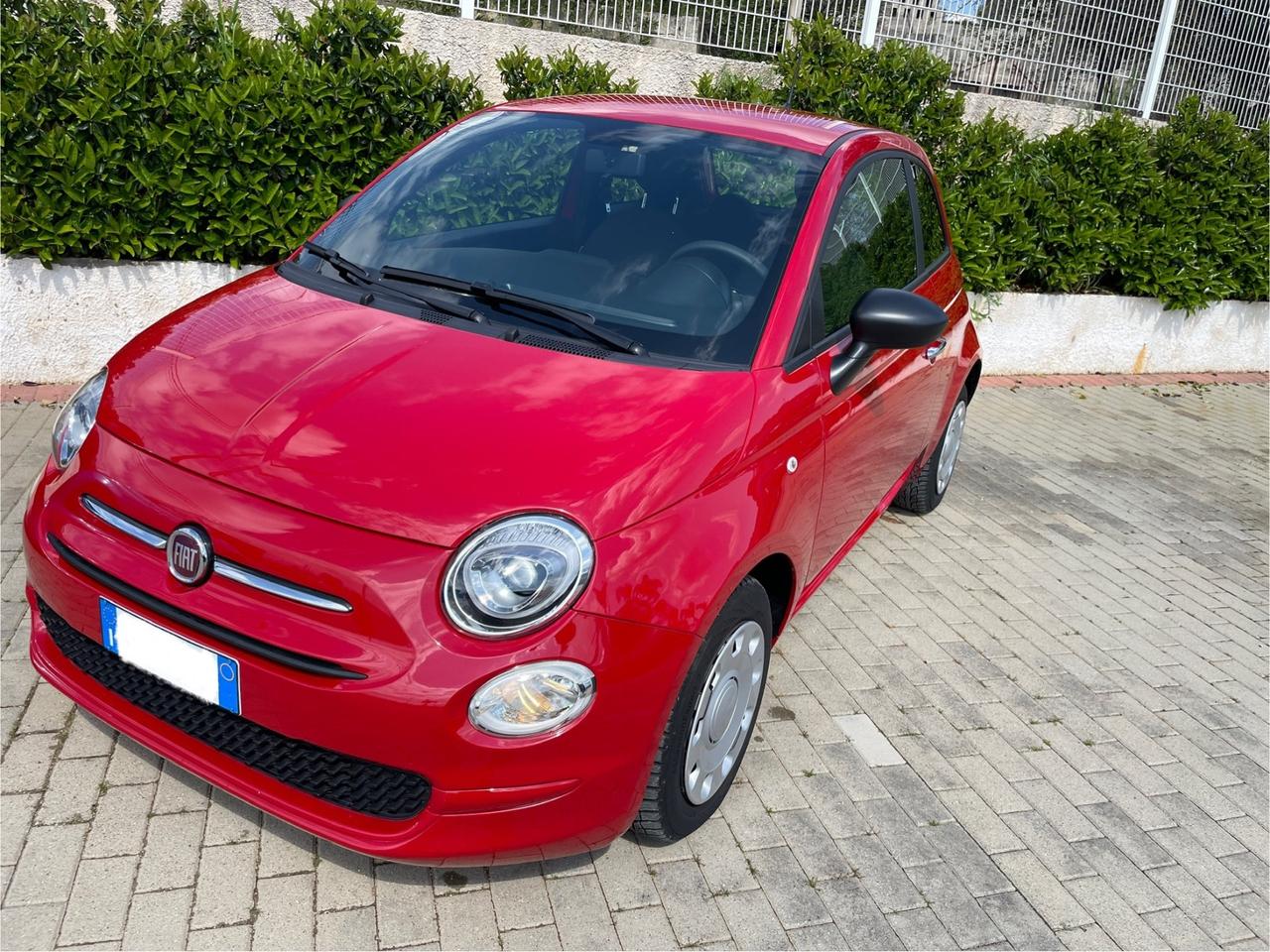 Fiat 500 1.0 Hybrid 2023 SOLO 15000 KM