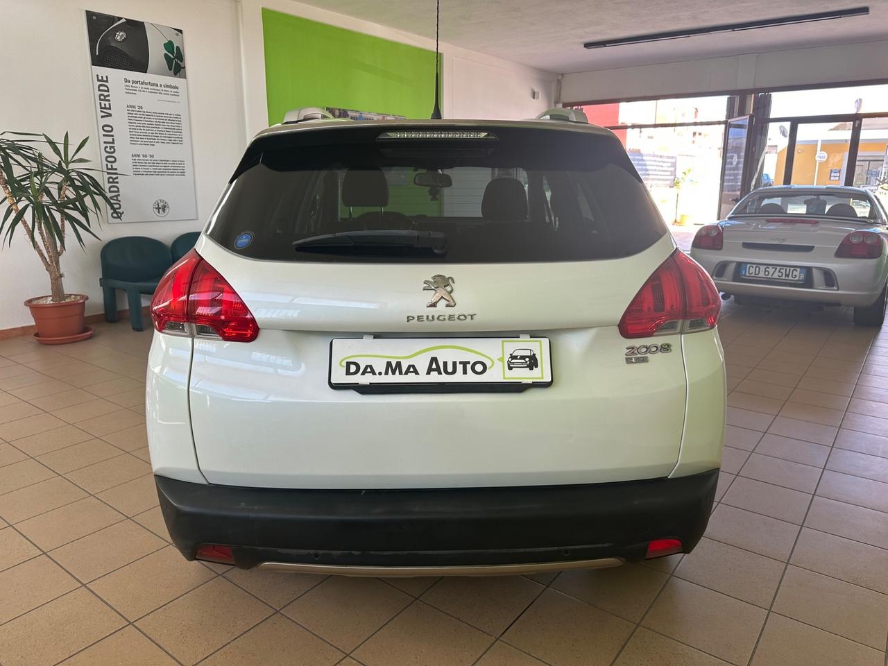 Peugeot 2008 1.6 e-HDi 115 CV Stop&Start Allure