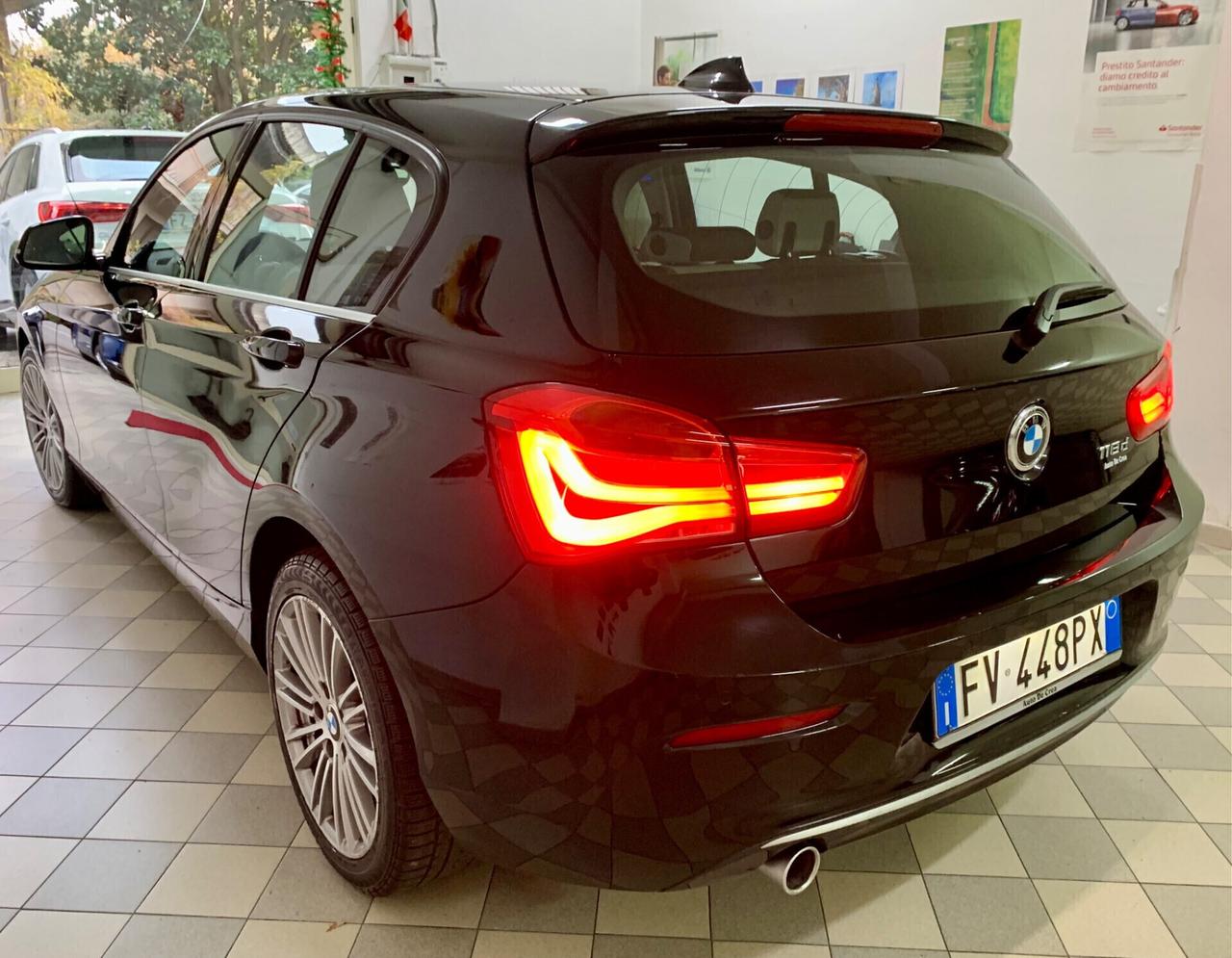 Bmw 118 118d 5p. Urban