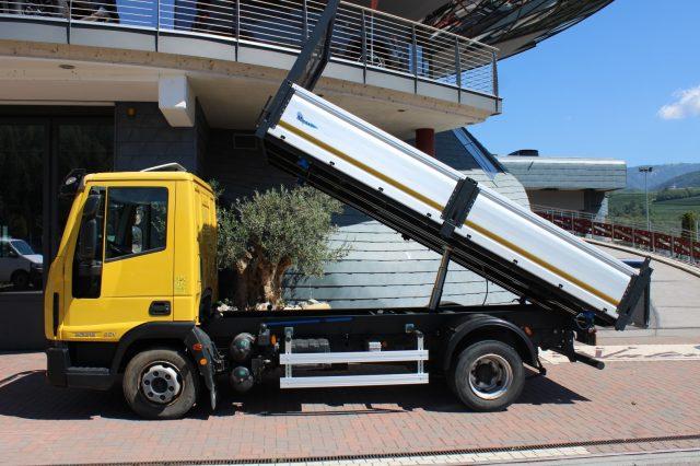 IVECO EUROCARGO ML90E18/P RIBALTABILE TRILATERALE