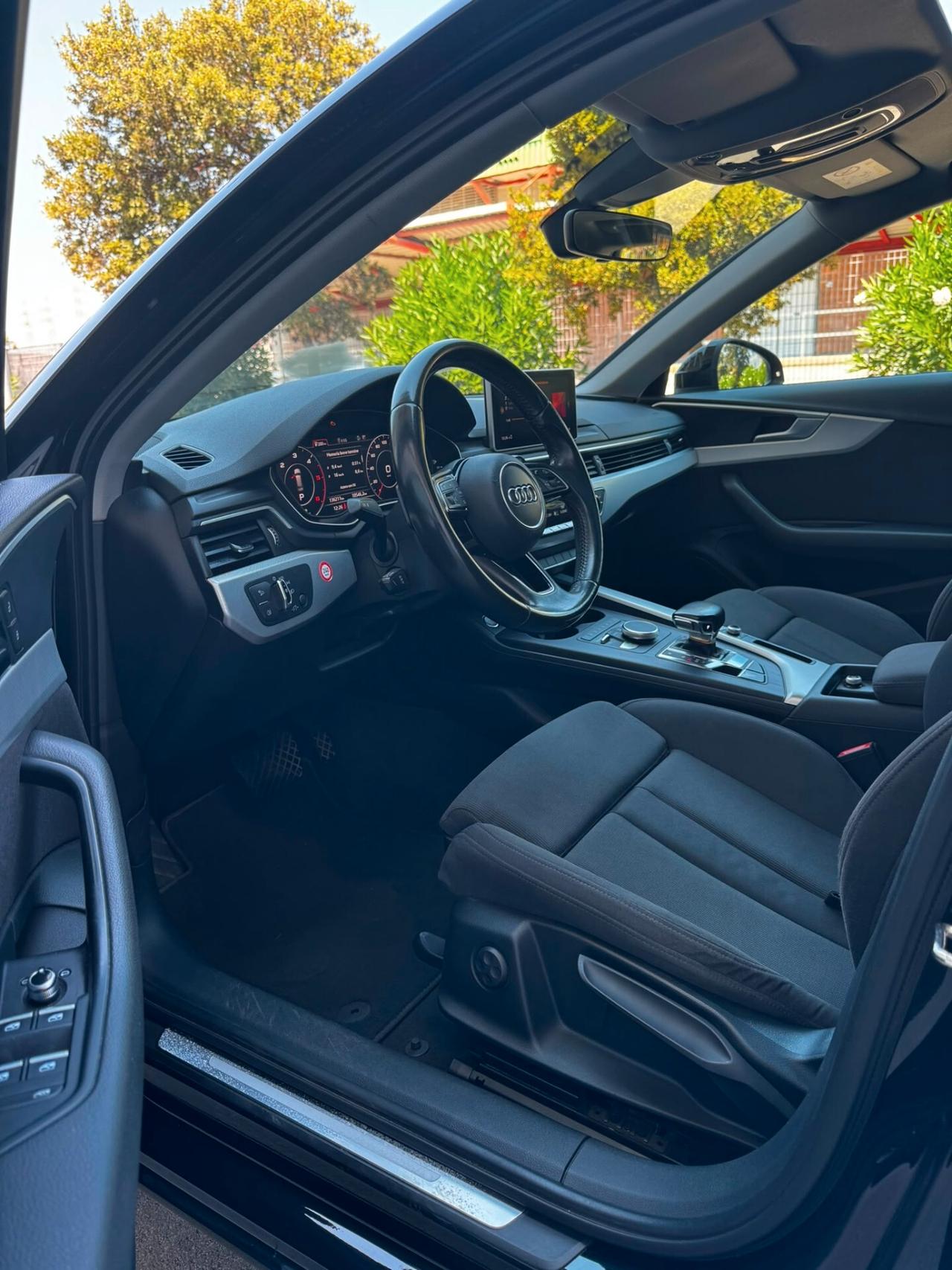 Audi A4 Avant 2.0 TDI 190 CV S tronic Sline