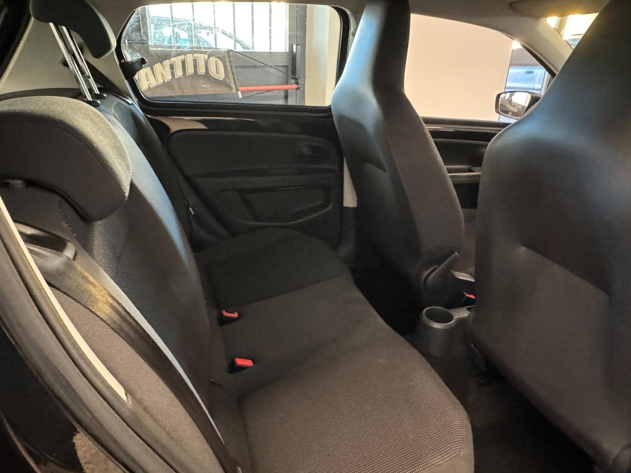 Volkswagen up! 1.0 5p. move NEOPATENTATI