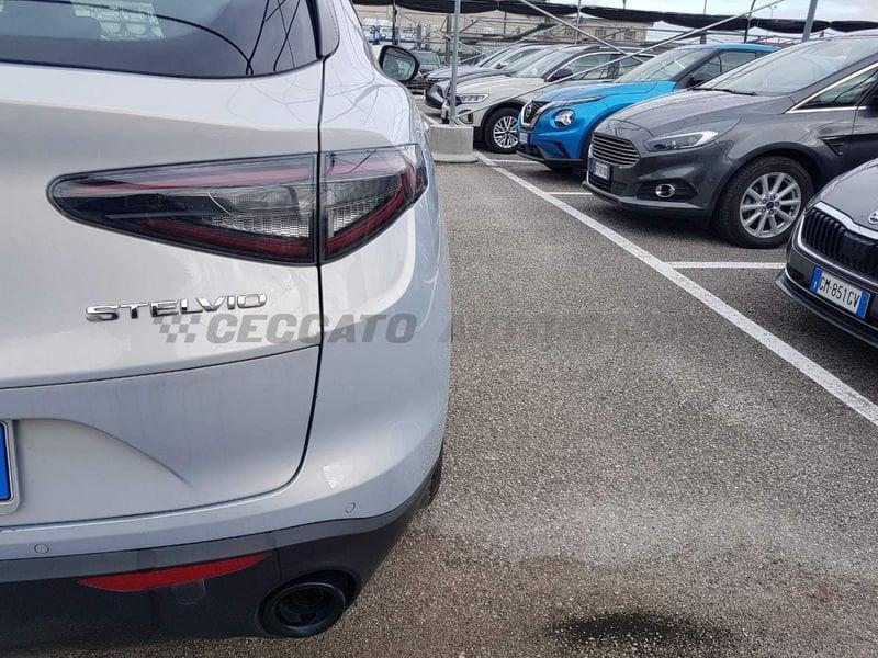 Alfa Romeo Stelvio Stelvio 2.2 t Sprint Q4 210cv auto