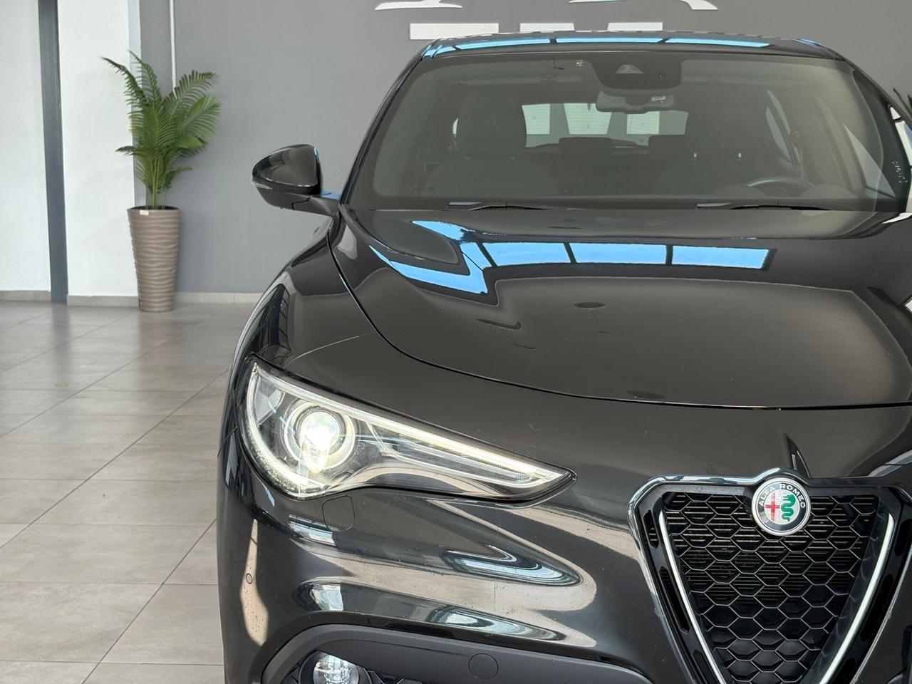 Alfa Romeo Stelvio 2.2 Turbodiesel 190 CV AT8 Q4 Business