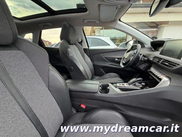 PEUGEOT 3008 BlueHDi 130 S&S Allure