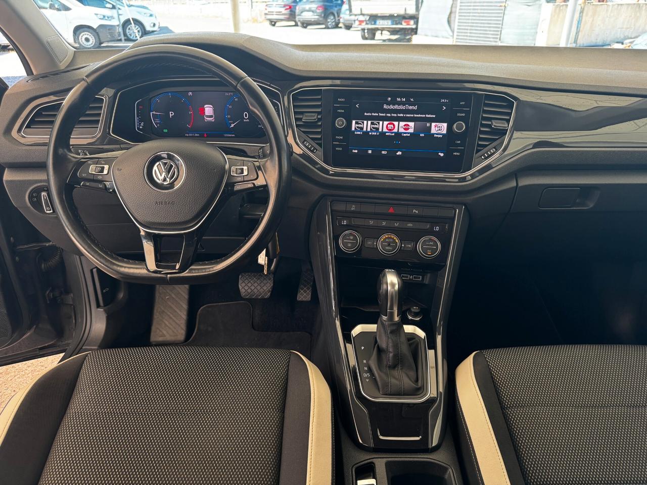 Volkswagen T-Roc 2.0 TDI 150 CV DSG Advanced - 2019