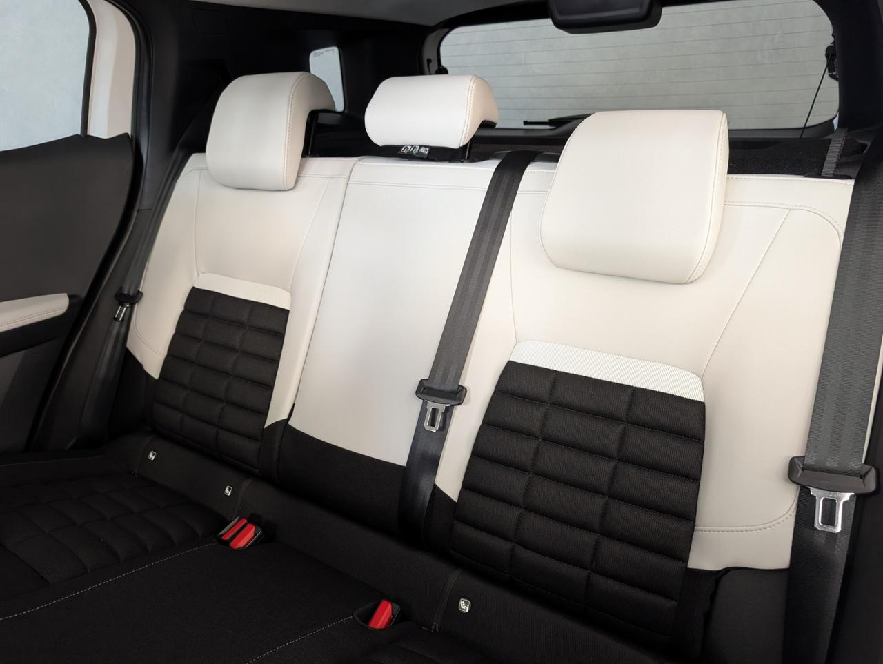 Citroen 1.2 Hybrid 145cv edcs6 Max