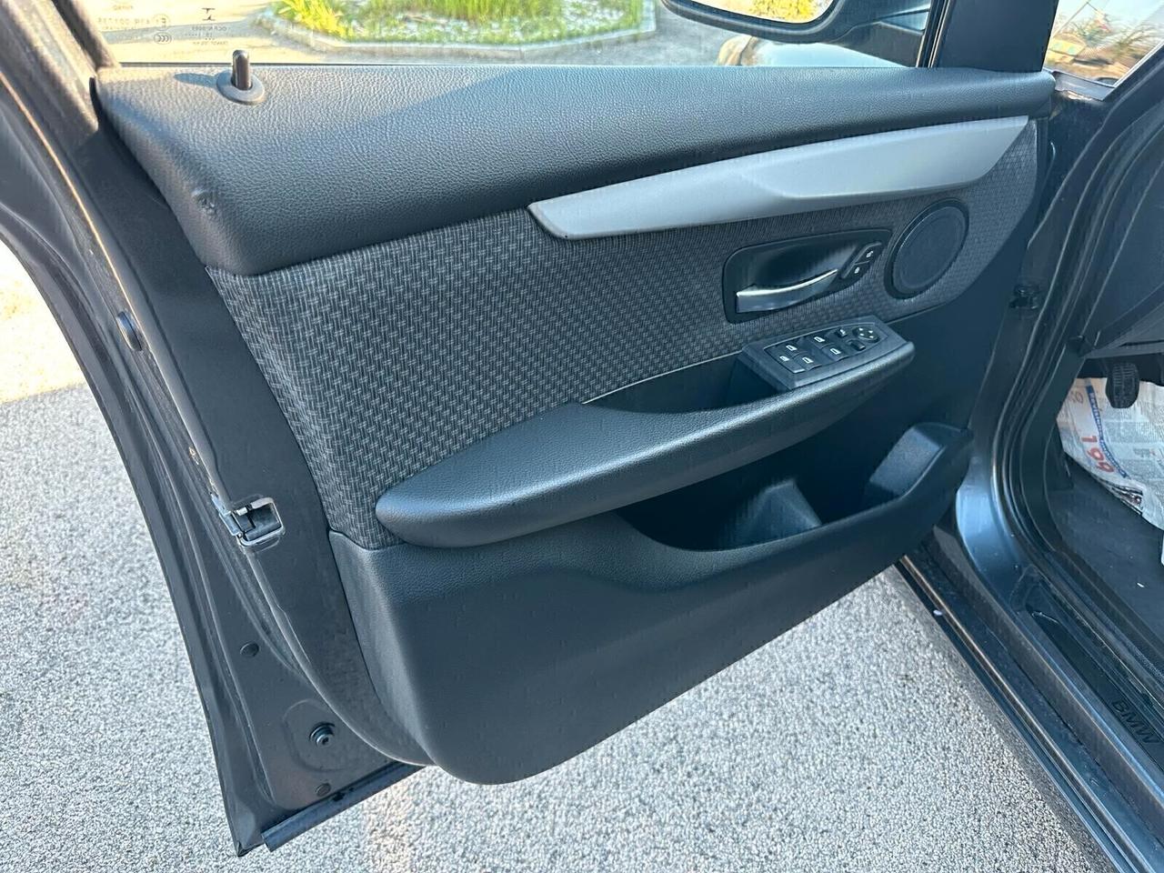 Bmw 216d Active Tourer Luxury IVA ESP NEOPATENTATI