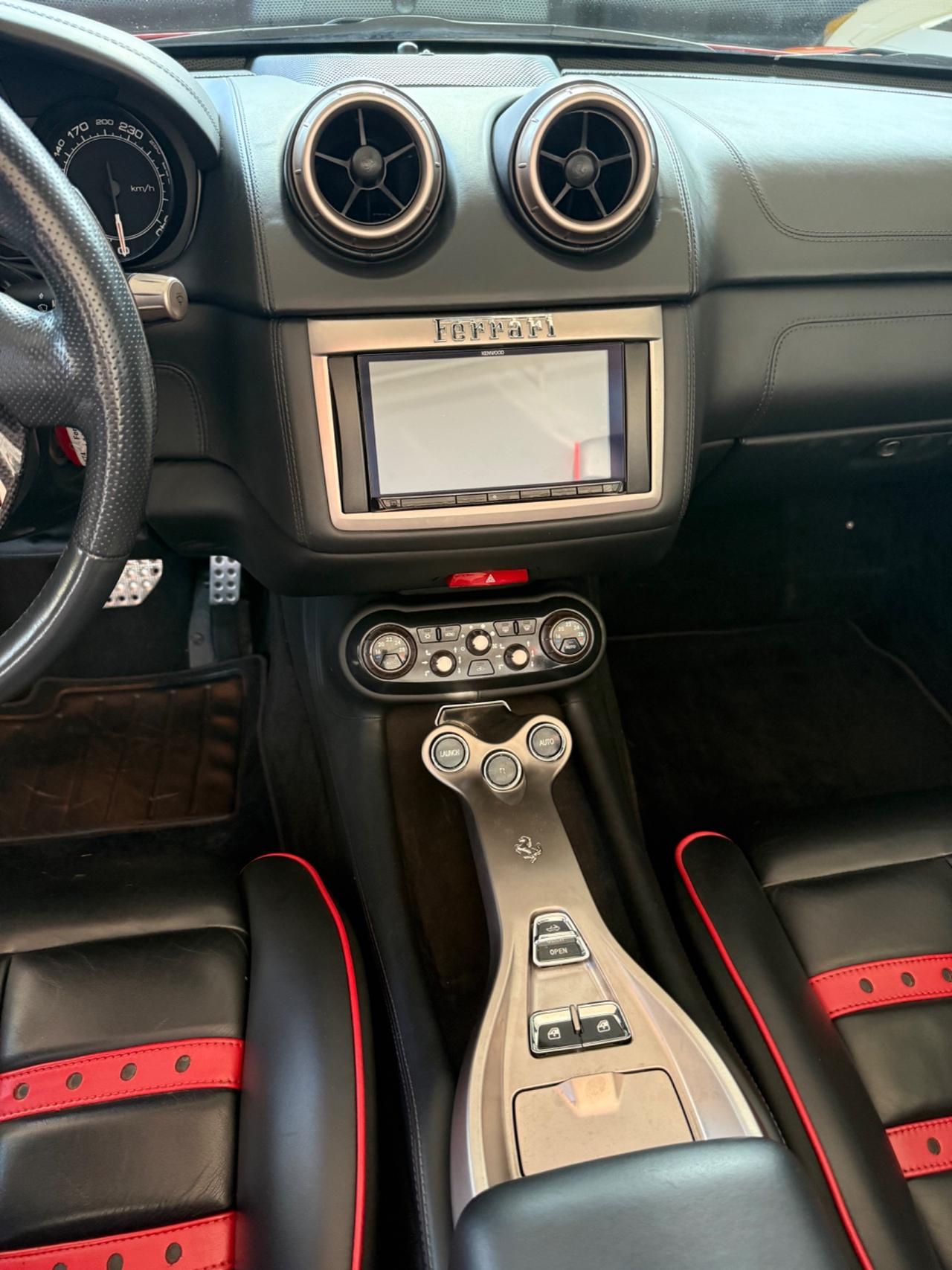 Ferrari California DCT carbonio