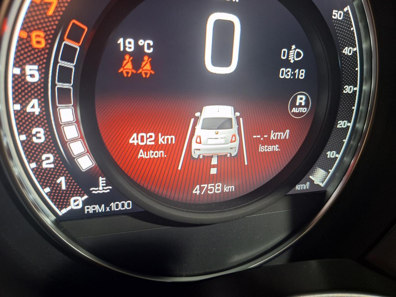 Abarth 695 1.4 T-jet Competizione