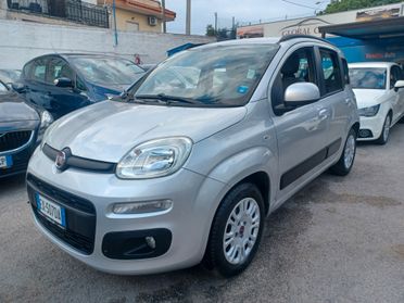 Fiat Panda 1.2 Lounge EURO 6