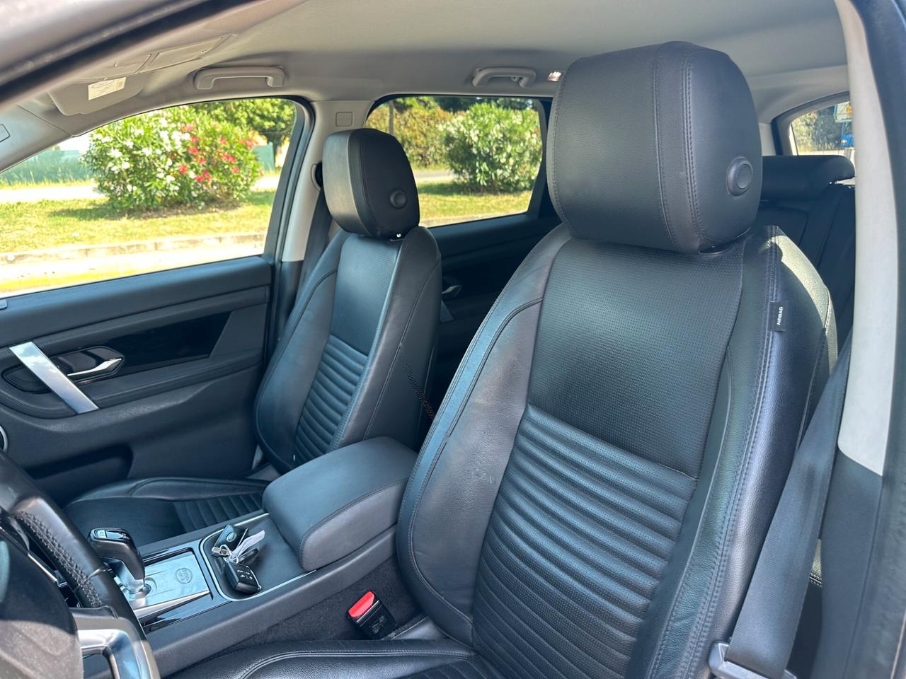 Land Rover Discovery AUTOCARRO N1 5 POSTI 2.0D I4-L.Flw 150 CV AWD Auto