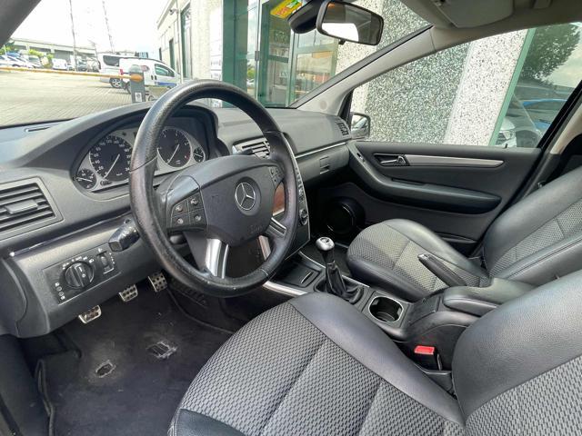 MERCEDES-BENZ B 180 CDI Sport