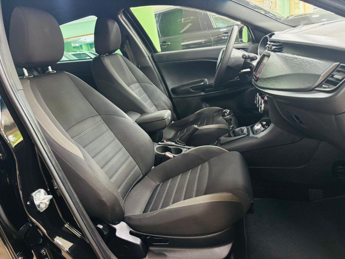 Alfa Romeo Giulietta 1.6 Jtdm-2 120cv Sport Facelift