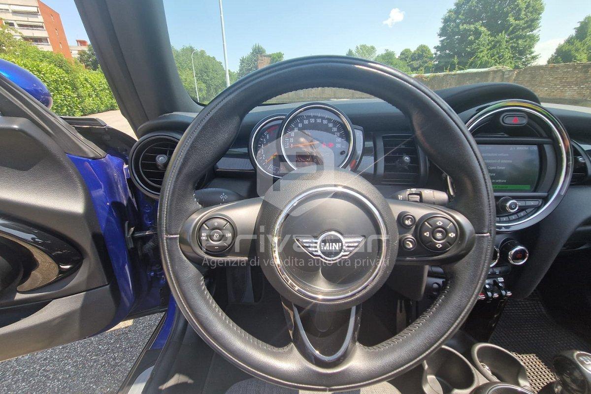 MINI Mini 1.5 One Cabrio