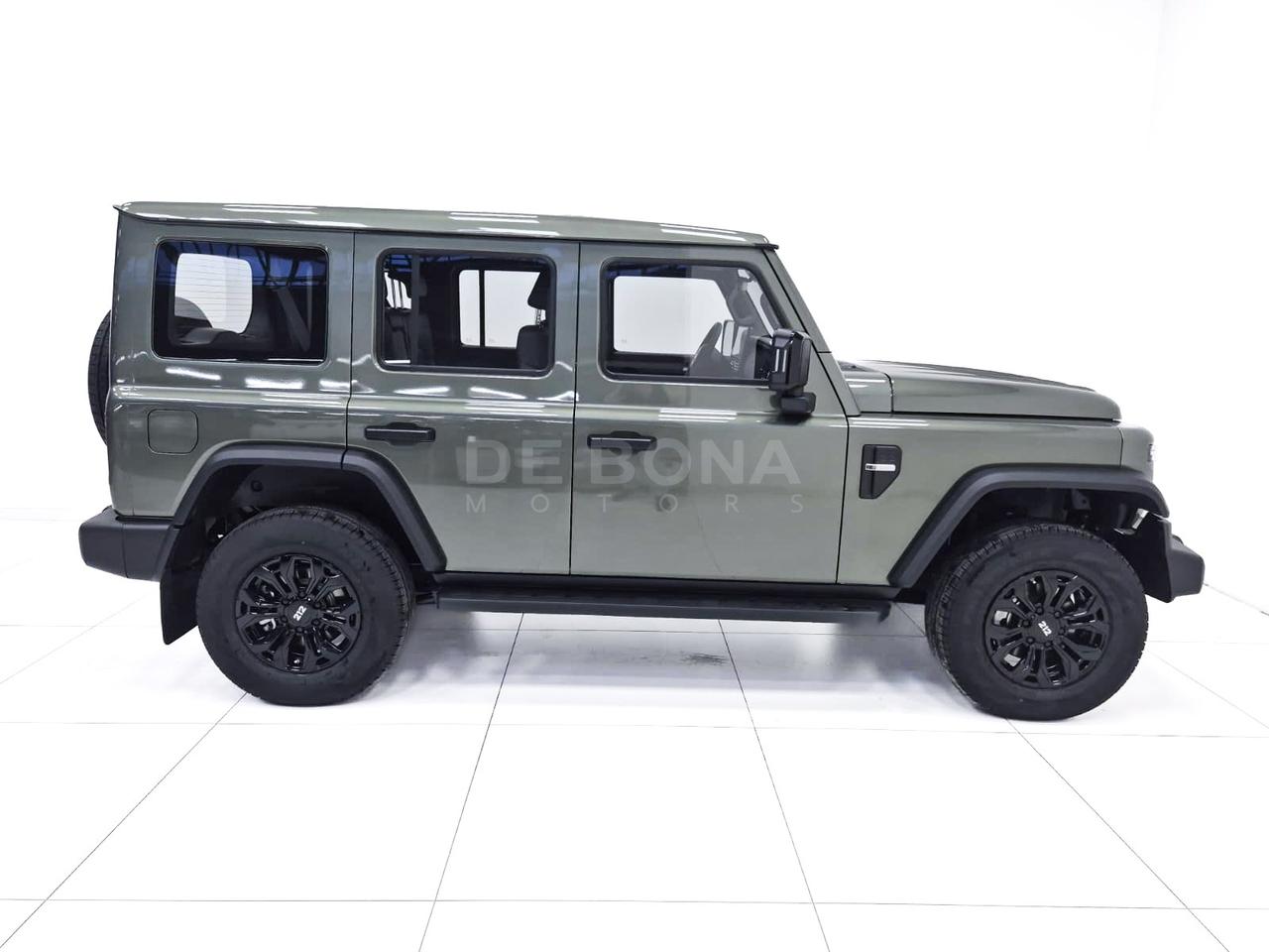 EMC 212 2.0 tgdi adventurer 4wd 8at