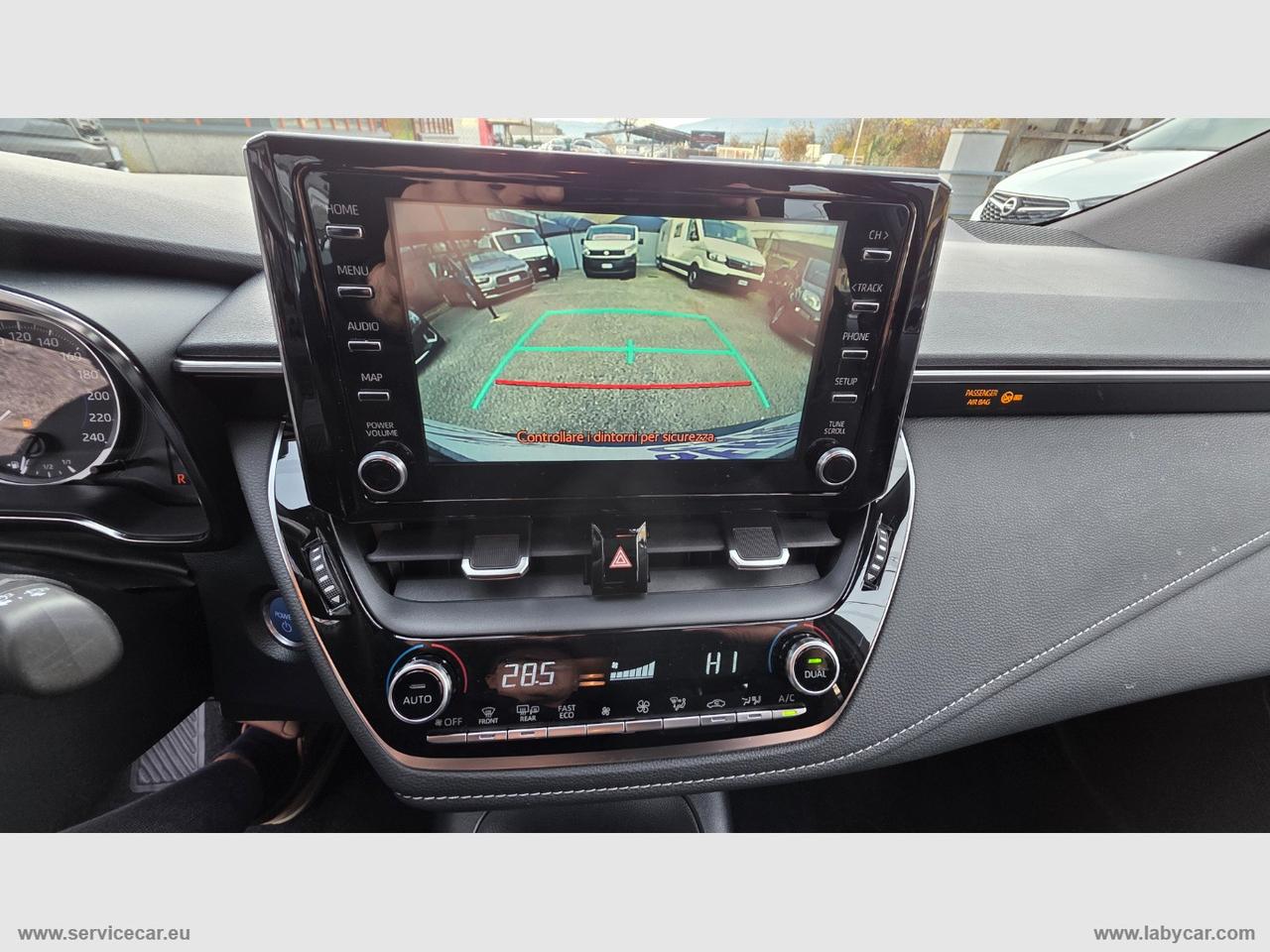 TOYOTA Corolla TS 1.8 Hybrid Style