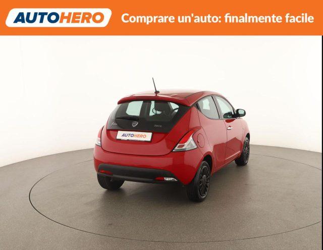 LANCIA Ypsilon 1.0 FireFly 5 porte S&S Hybrid Ecochic Silver