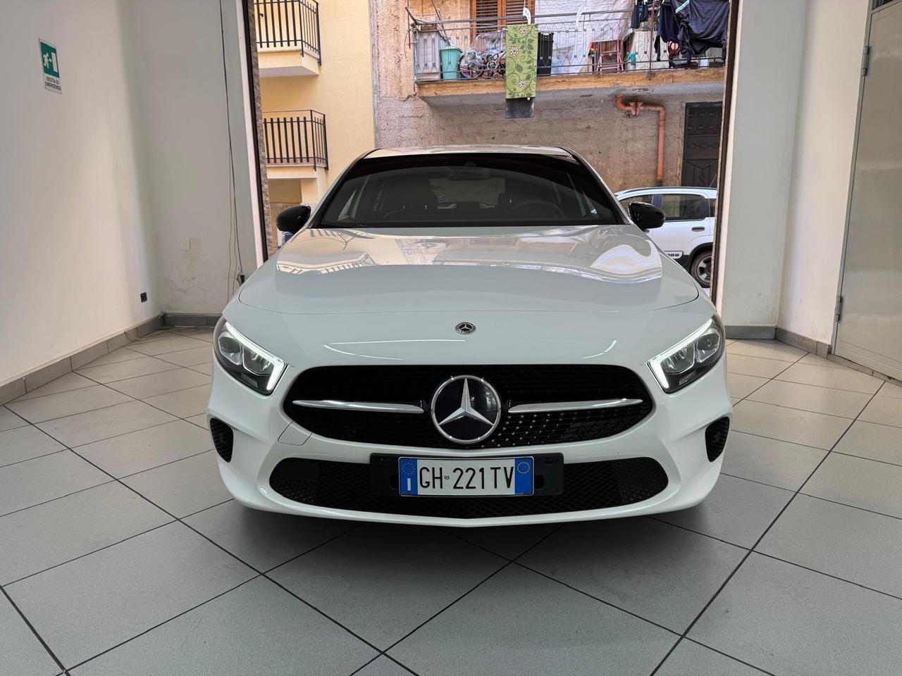 Mercedes-benz Classe A 180 d Automatic Sport Night Edition 2022