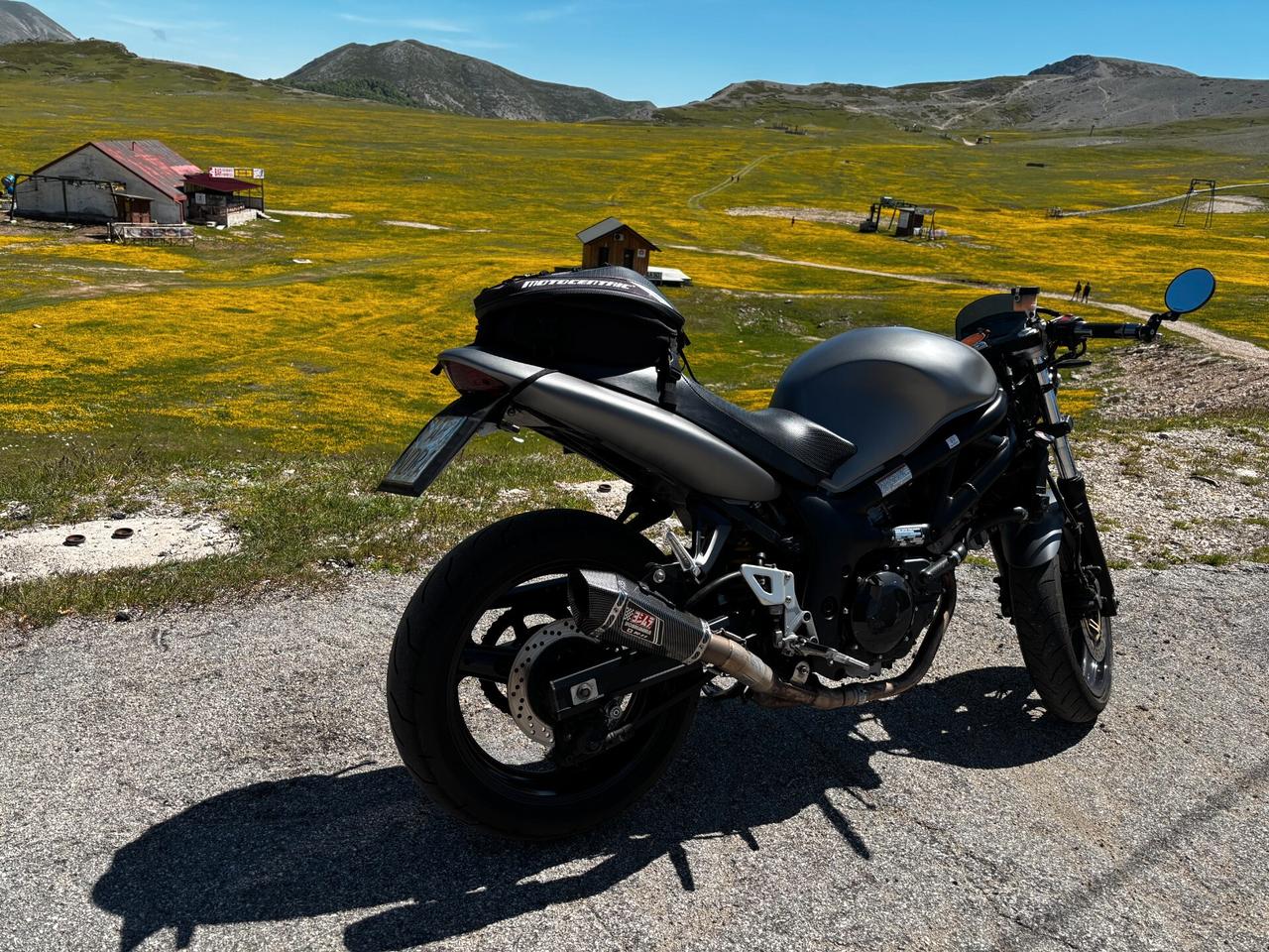 Cafe Racer su base Suzuki sv650 caffè ,scambler