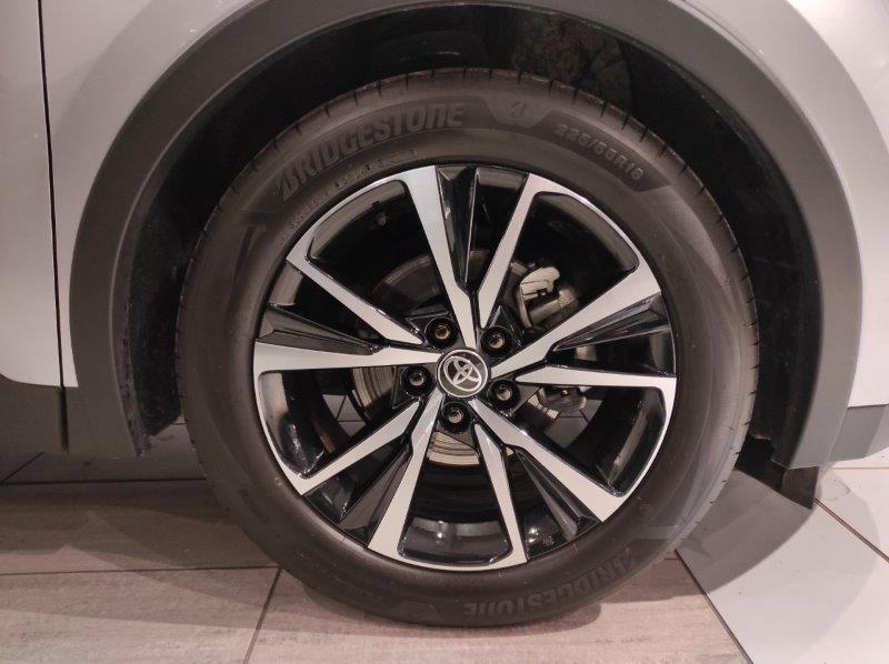 TOYOTA C-HR (2023-->) - C-HR 1.8 HV Trend