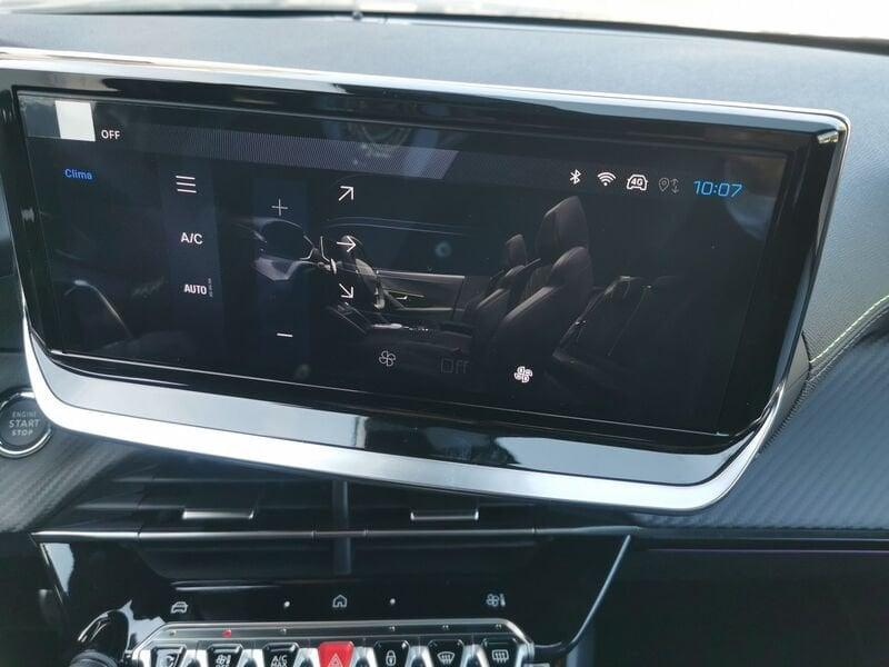 Peugeot 2008 Hybrid 145 e-DCS6 GT