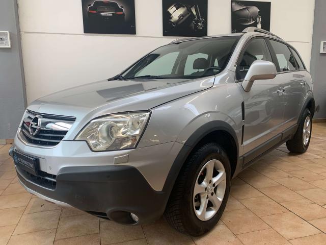 Opel Antara Antara 3.2 V6 Cosmo auto 4x4