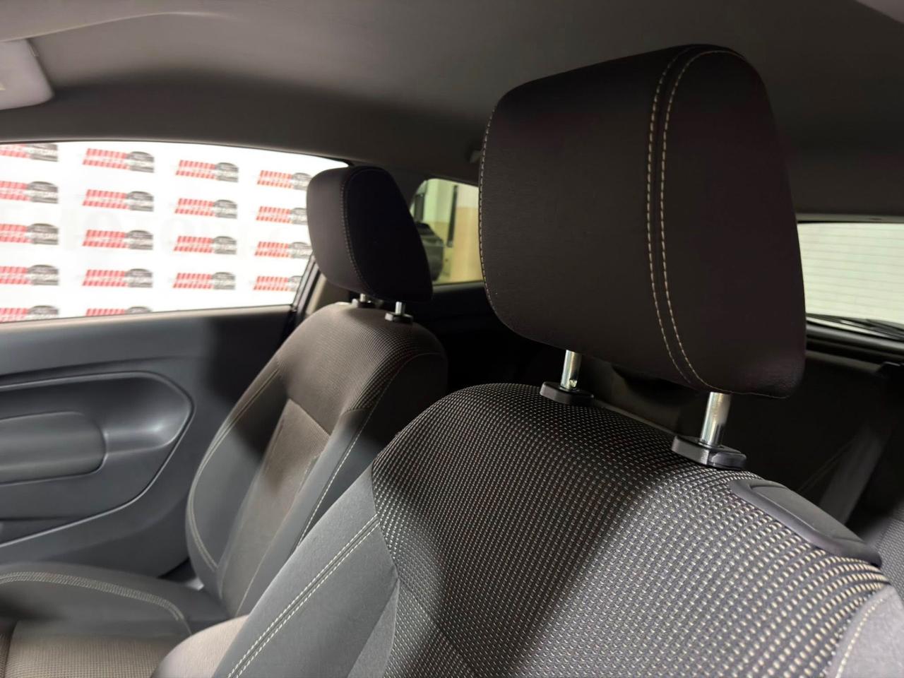 Ford Fiesta 1.5 TDCi 75CV 3 porte Titanium