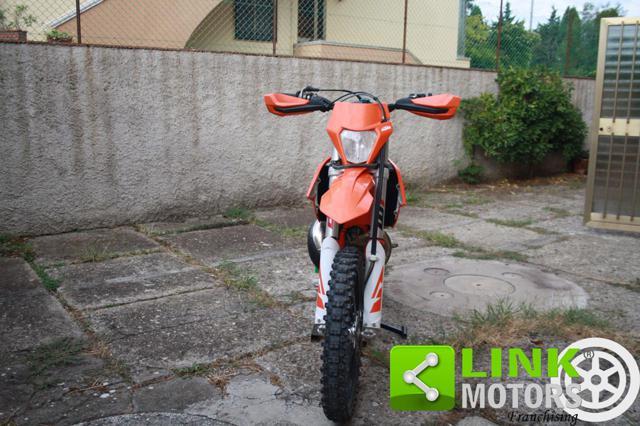 KTM EXC 300 TPI PROTEZIONI IN CARBONIO!