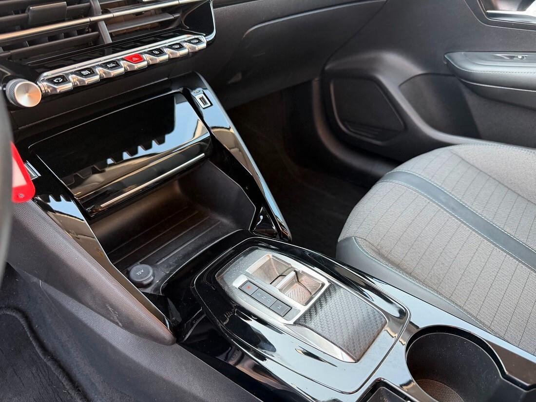 Peugeot 208 PureTech 100 Stop&Start EAT8 5 porte GT