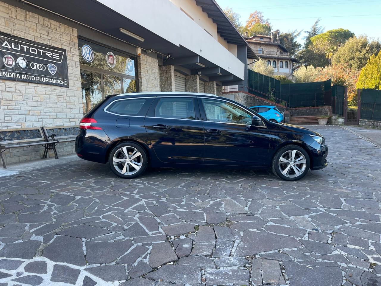 Peugeot 308 BlueHDi 130 S&S SW GT Line NEO PATENTATI
