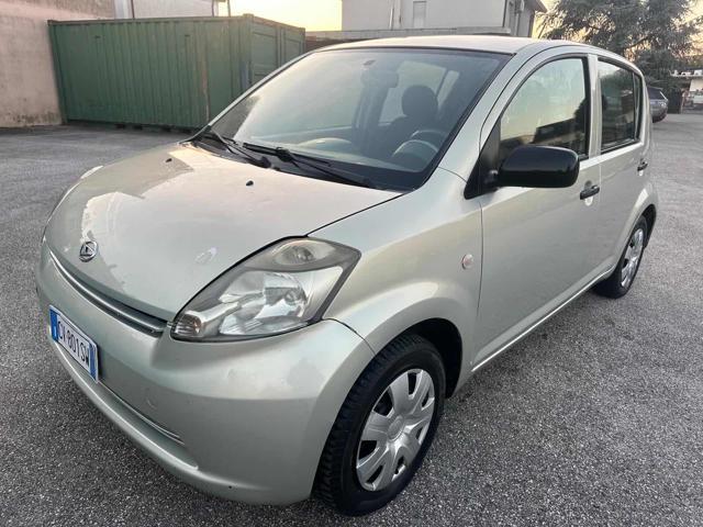 DAIHATSU Sirion senza nessun lavoro da fare Bellissima