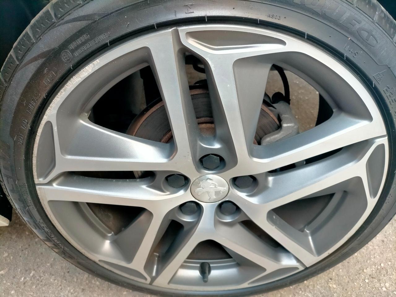 Peugeot 308 BlueHDi 120 S&S Business