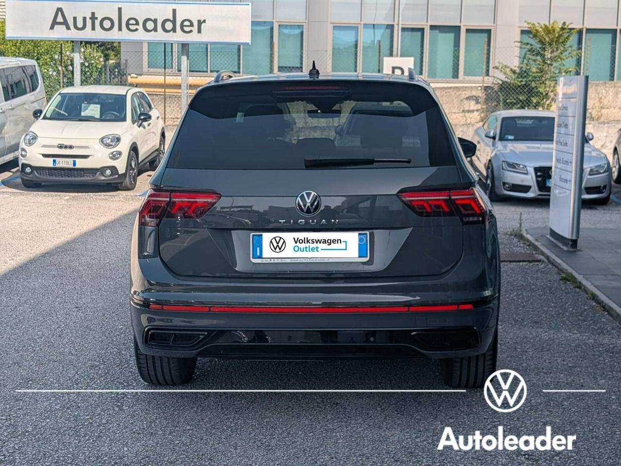 Volkswagen Tiguan R-Line 2.0 TDI 150 CV SCR DSG SOLO 27.000 Km