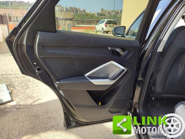 AUDI Q3 SPB 35 TDI S line edition