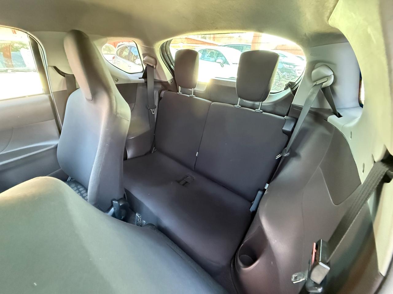 Toyota iQ 1.0/rate/permute/garanzia