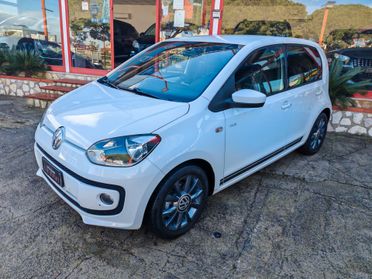 Volkswagen Up 1.0 benzina 08/2015 Cv60