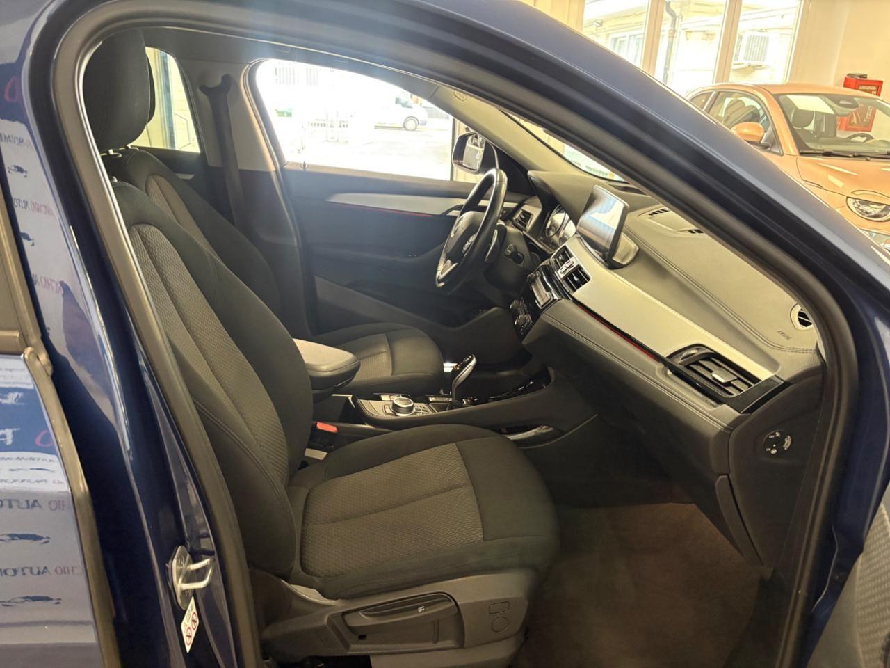 BMW X2 xDrive18d Advantage FARI LED