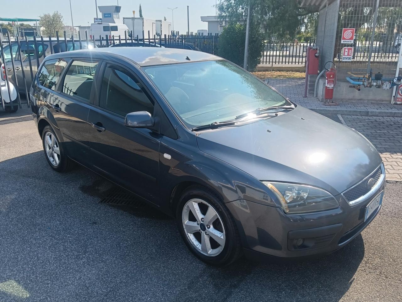 Ford Focus C-Max 1.8 TDCi (115CV) S.W. tua con Klarna 4 rate da 300€