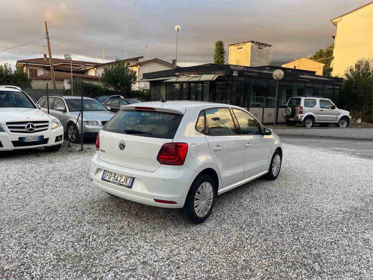 VOLKSWAGEN POLO - PER NEOPATENTATI