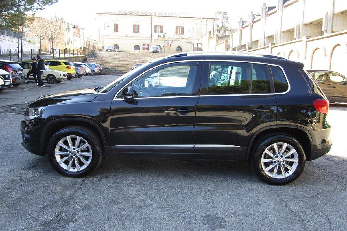 VOLKSWAGEN Tiguan 2.0 TDI 140CV 4MOTION DSG Sport & Style