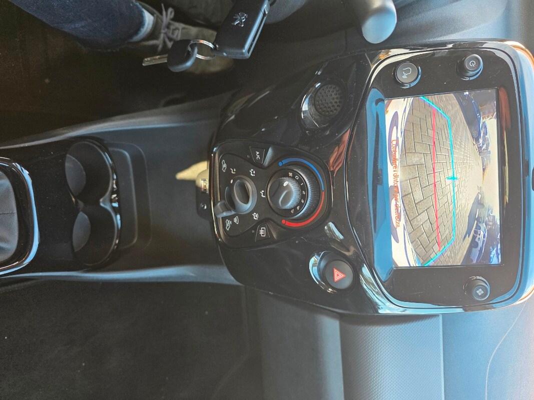 PEUGEOT 108 VTi 72 S&S 5 porte Allure