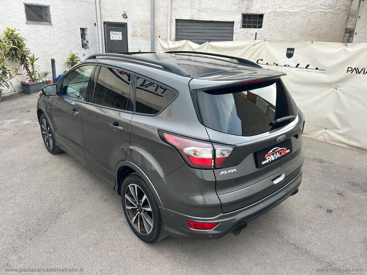 FORD Kuga 2.0 TDCI 150CV S&S 2WD ST-Line Bus.