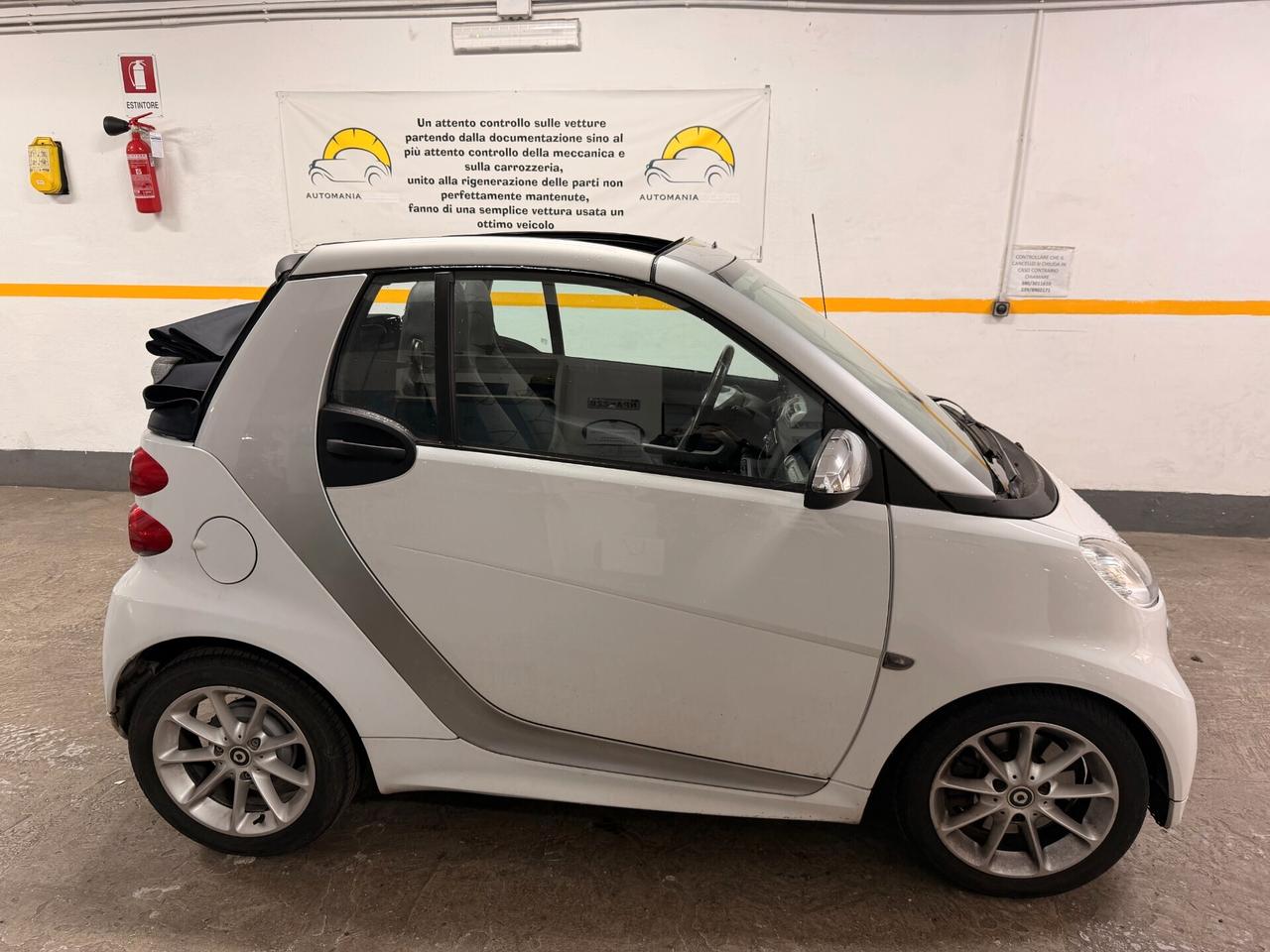 Smart ForTwo 800 40 kW cabrio passion cdi
