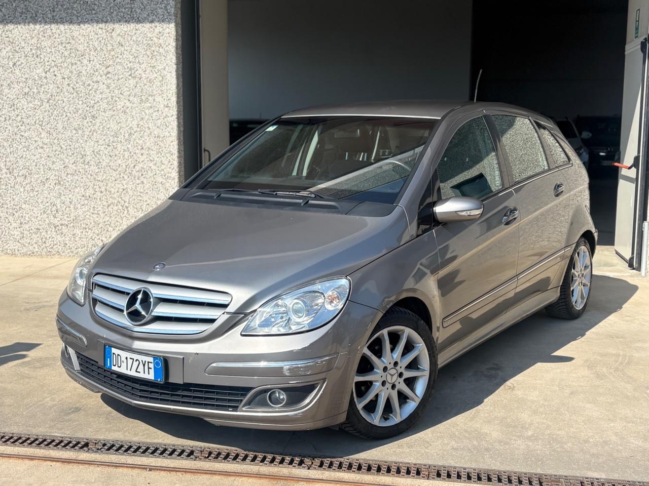 Mercedes-benz B 150 Sport NEOPATENTATI
