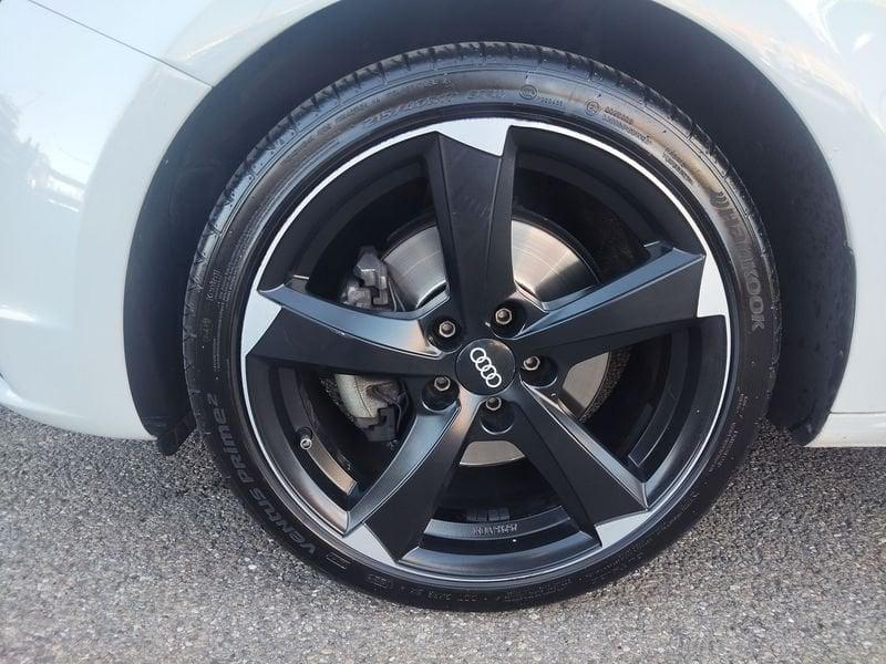 Audi A1 A1 SPB 1.6 TDI 105 CV Ambition