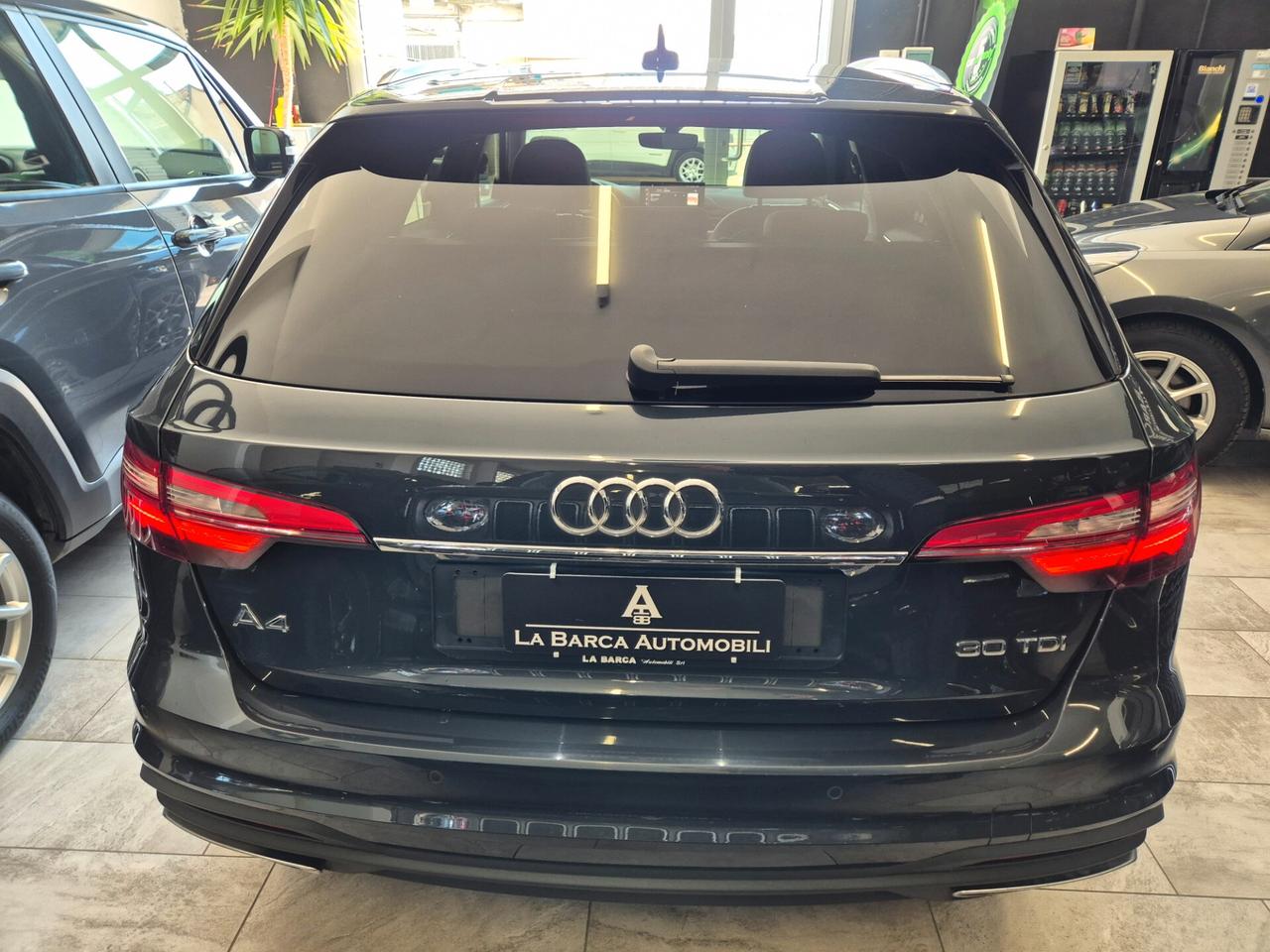 Audi A4 30 TDI/136 CV S tronic Business Advanced