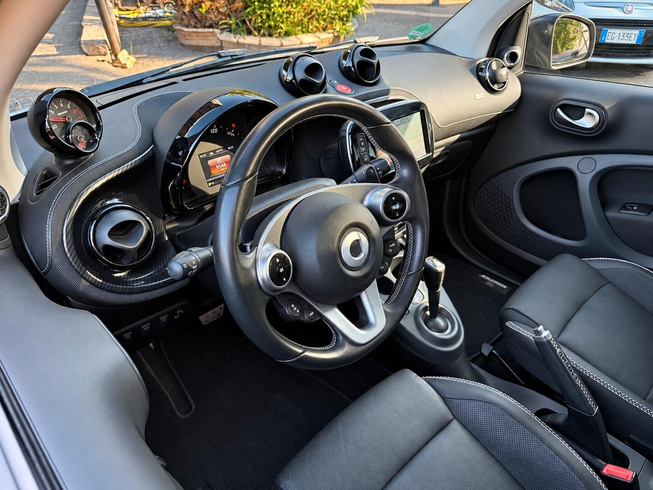 Smart ForTwo BRABUS 0.9 Turbo twinamic Xclusive